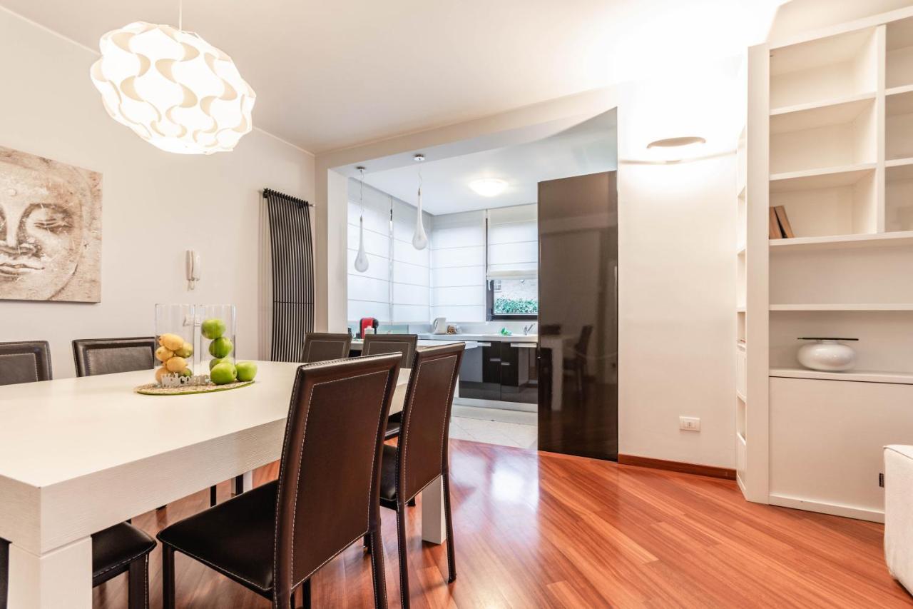 Welcome To Milan And More! Apartment Varedo Bagian luar foto